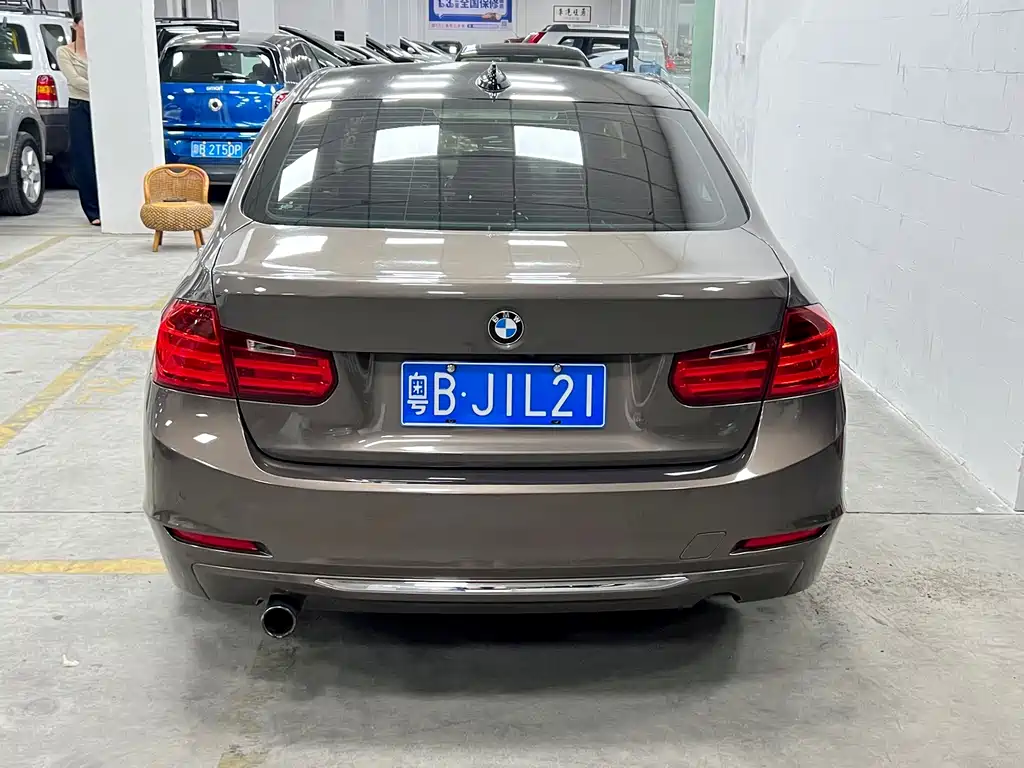 BMW 3 Series — миниатюра 5