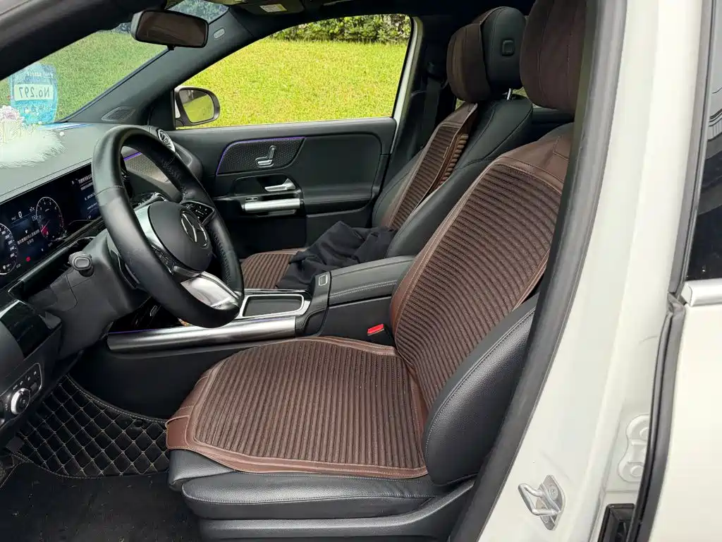 Mercedes-Benz GLA — миниатюра 8