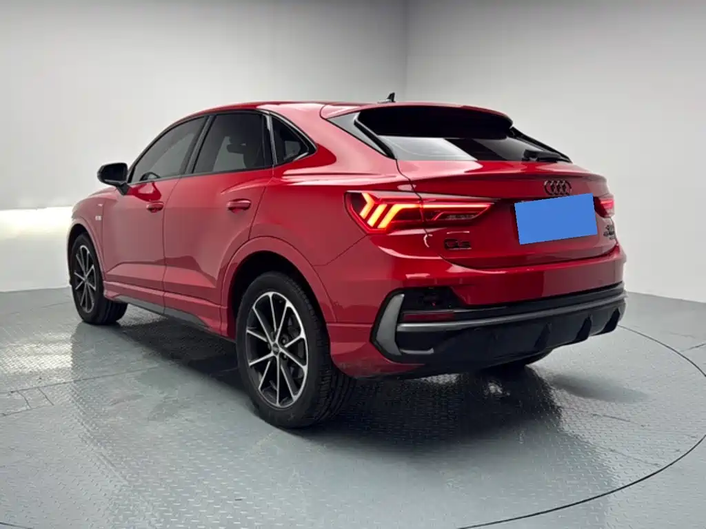 Audi Q3 Sportback — миниатюра 6