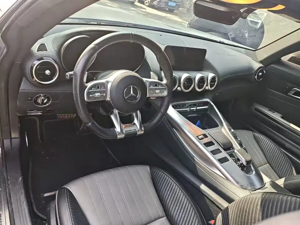 Mercedes-Benz AMG GT