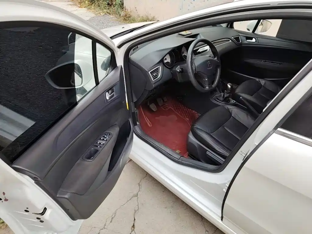 Peugeot 308 — миниатюра 16