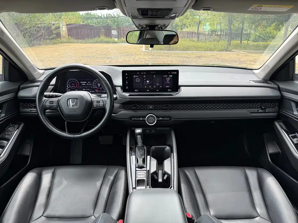 Honda Accord — миниатюра 7