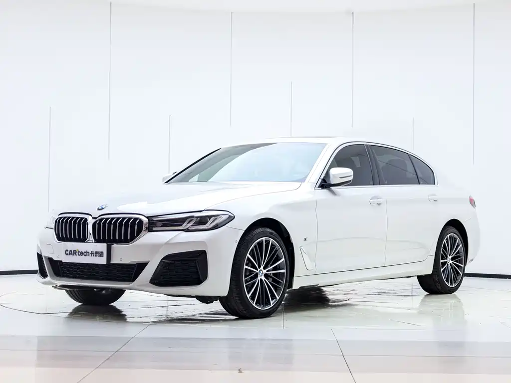 BMW 5 Series 2023