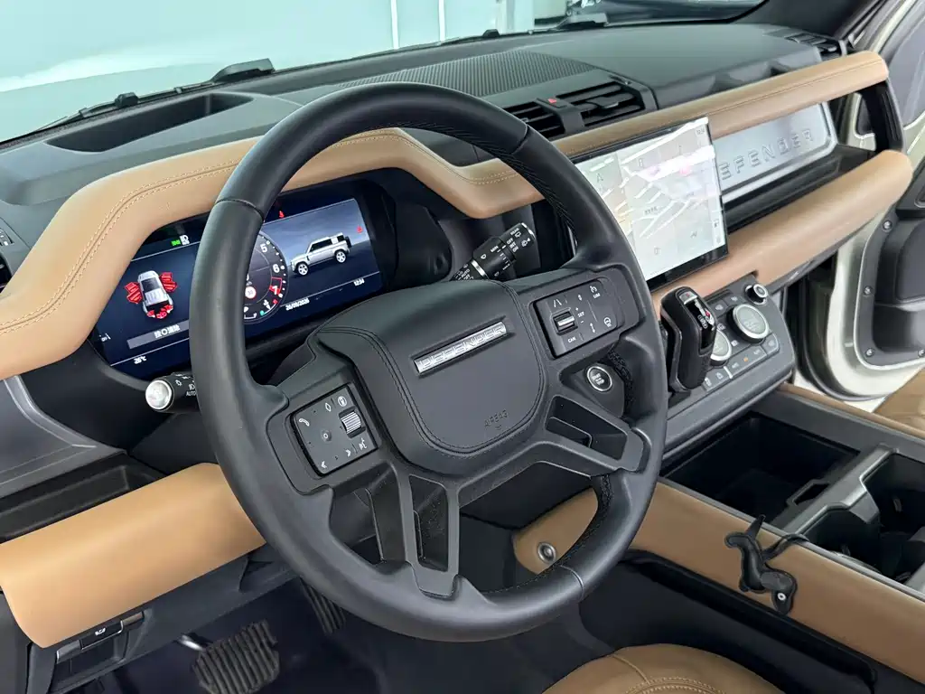 Land Rover Defender — миниатюра 16