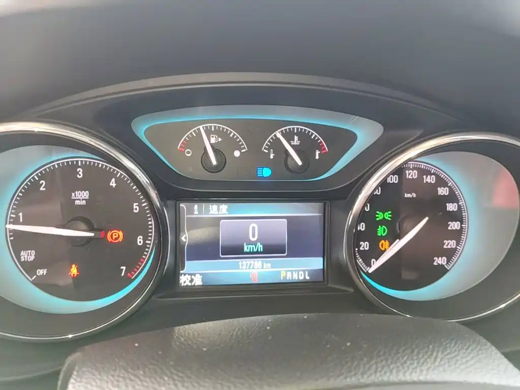 Buick Envision Plus — миниатюра 12