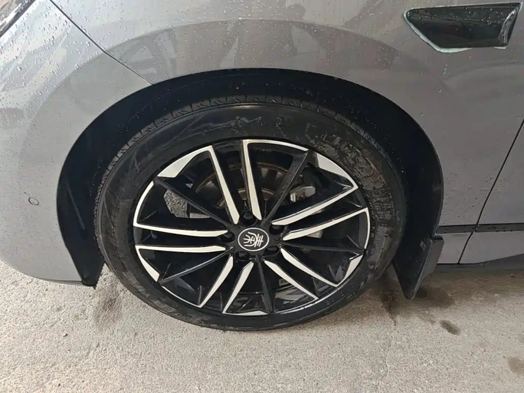 BYD Qin L — миниатюра 23