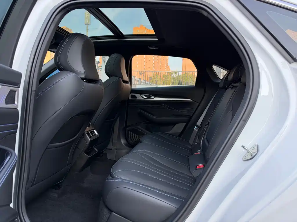 Geely Xingrui — миниатюра 9