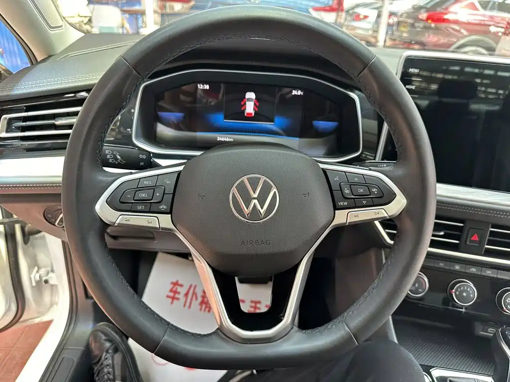 Volkswagen Sagitar — миниатюра 16