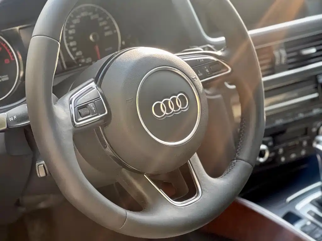 Audi Q5 2016 40 TFSI Comfort