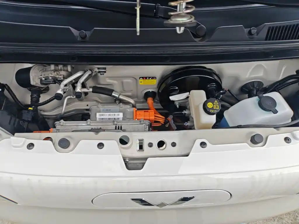 Wuling MINIEV — миниатюра 20