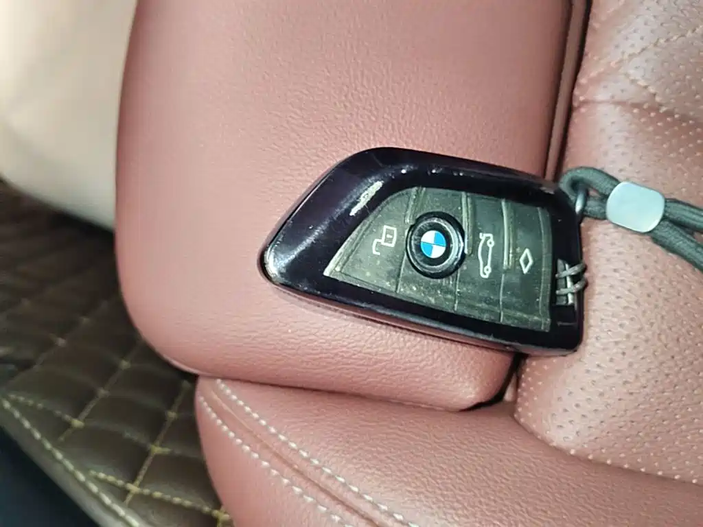 BMW i3 — миниатюра 9