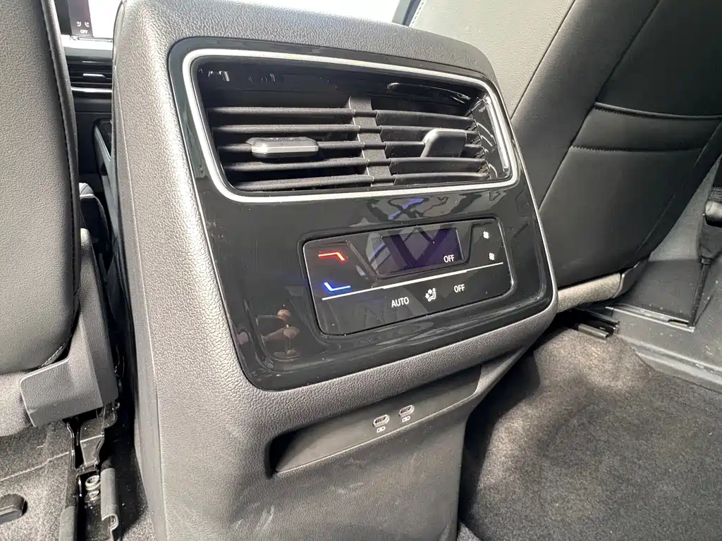 Volkswagen Tavendor — миниатюра 9