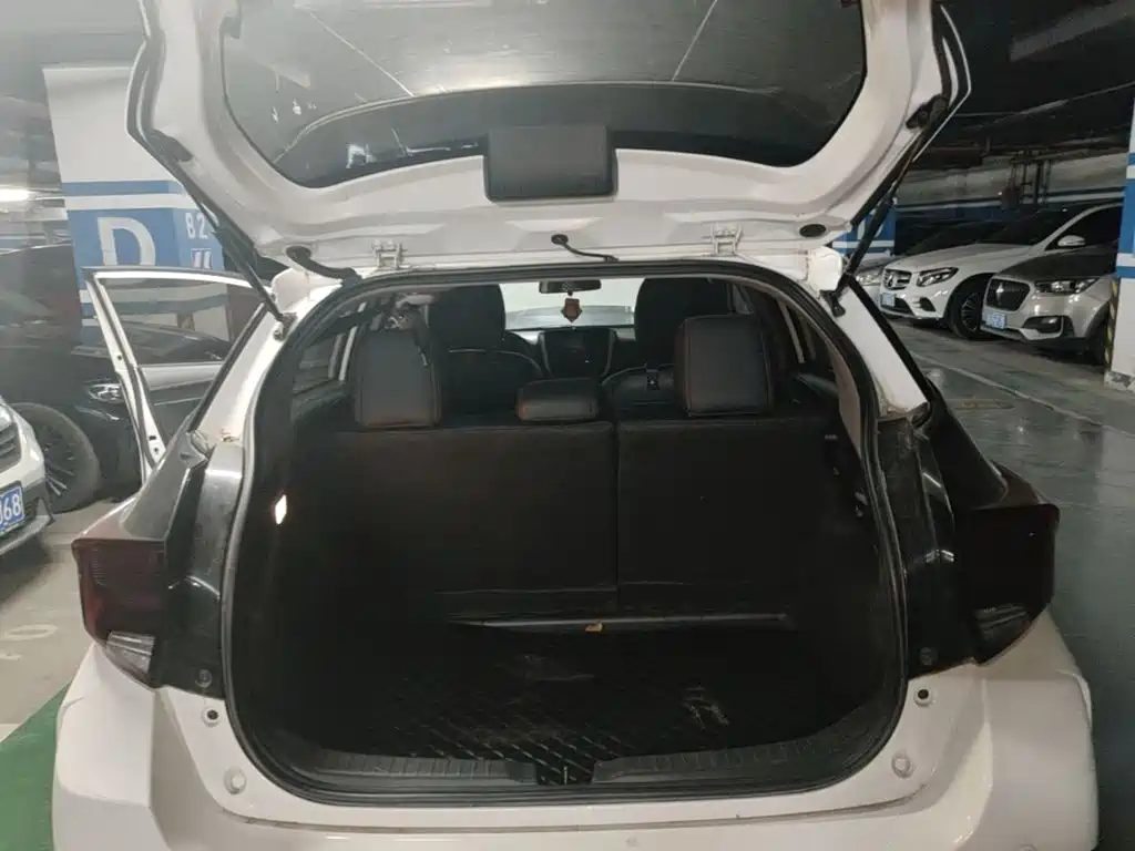 Toyota Yaris L — миниатюра 21