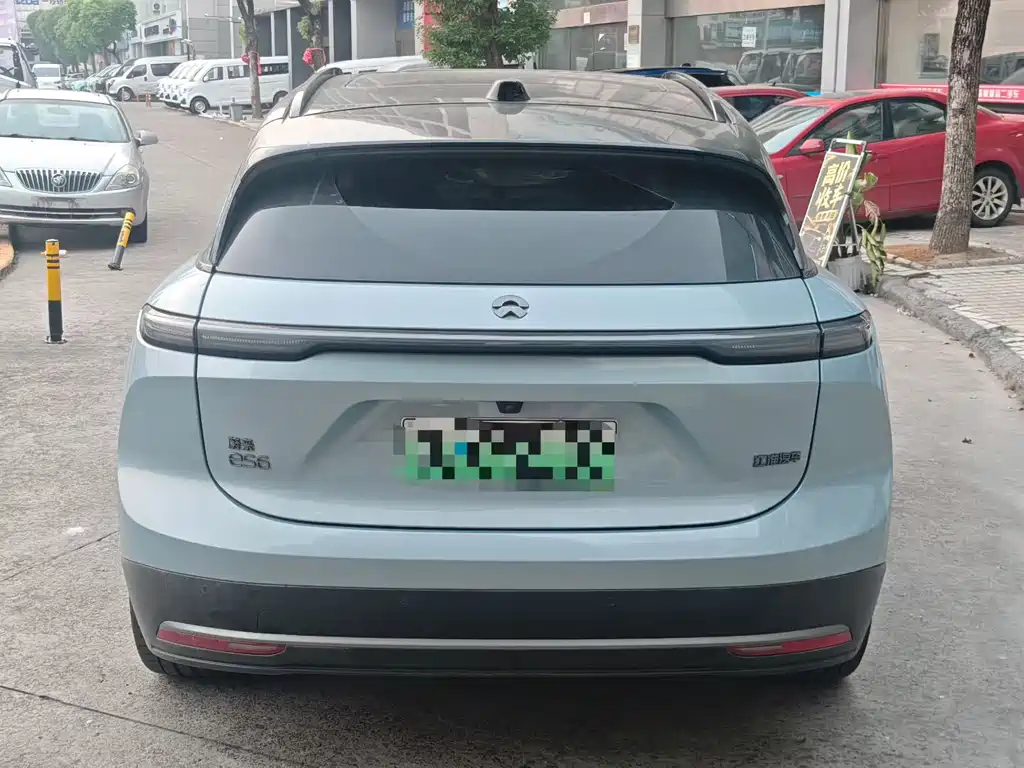 NIO ES6 — миниатюра 5