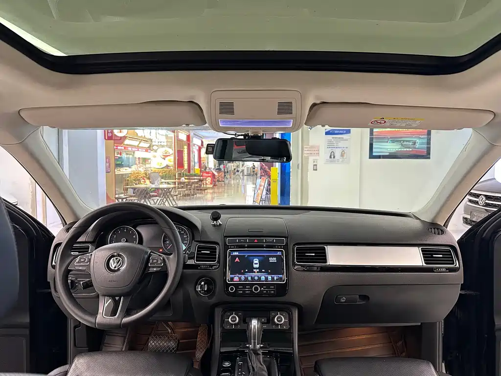 Volkswagen Touareg — миниатюра 20