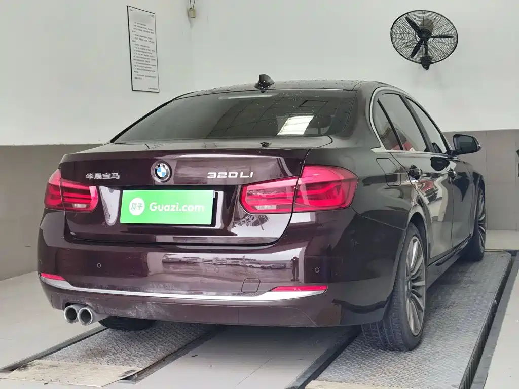 BMW 3 Series — миниатюра 7