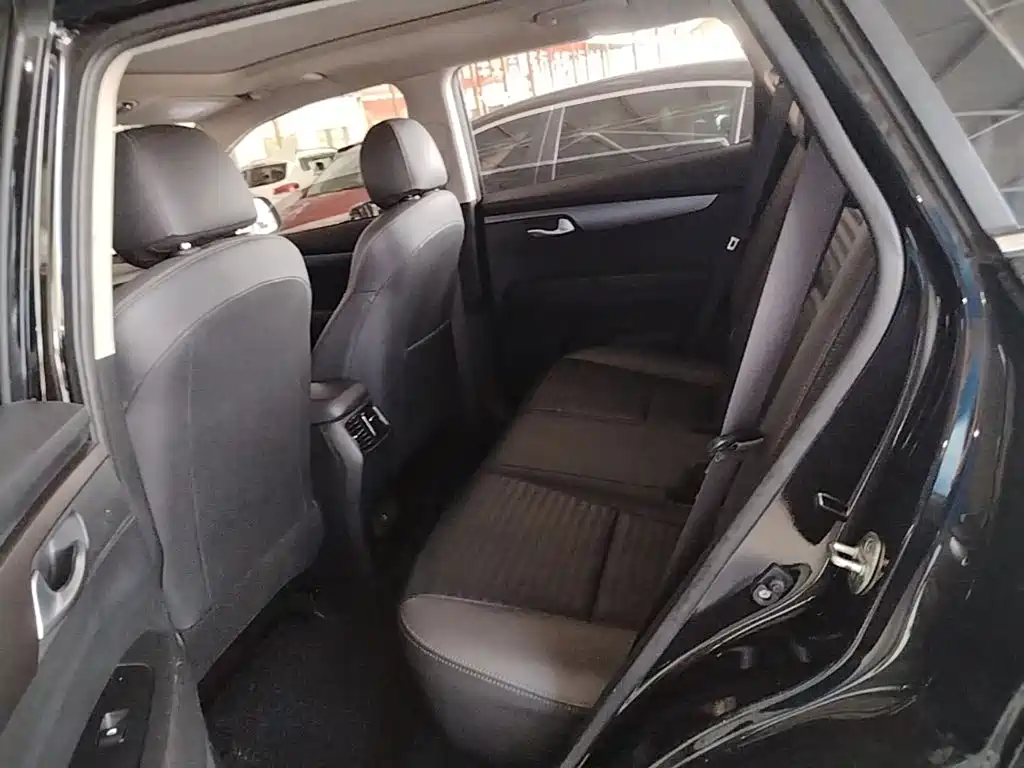 Kia Sportage — миниатюра 17
