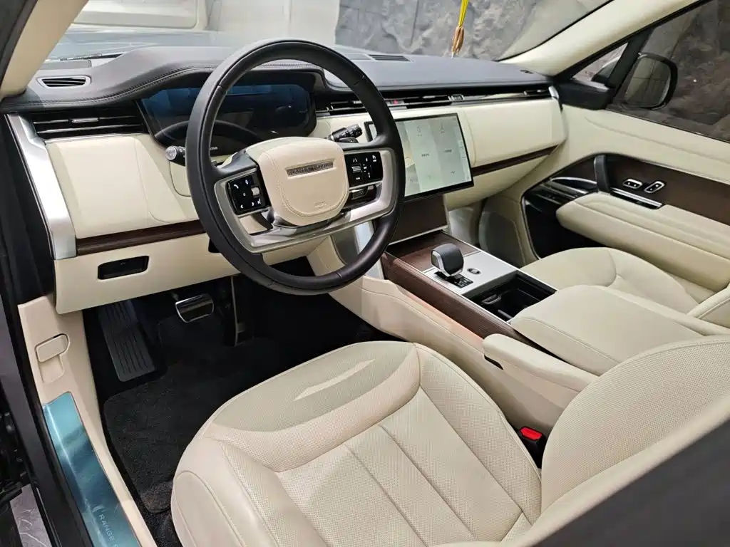 Land Rover Range Rover — миниатюра 6