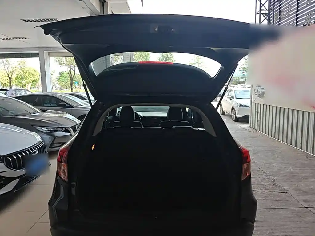 Honda Vezel — миниатюра 19