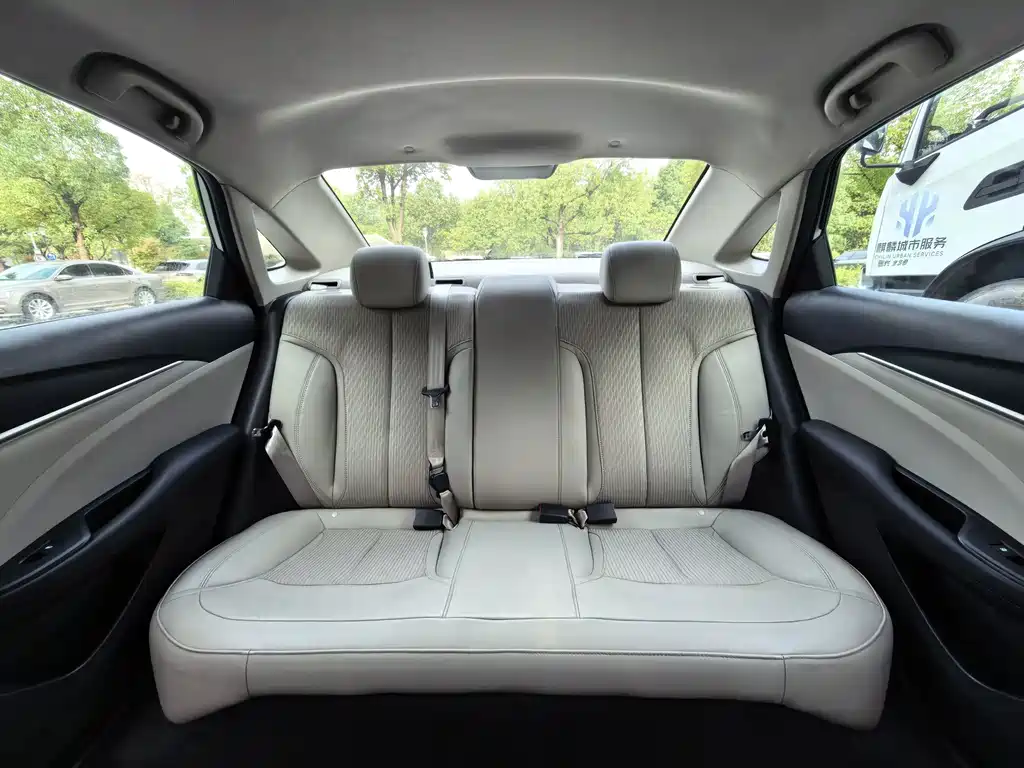 Buick Excelle — миниатюра 27