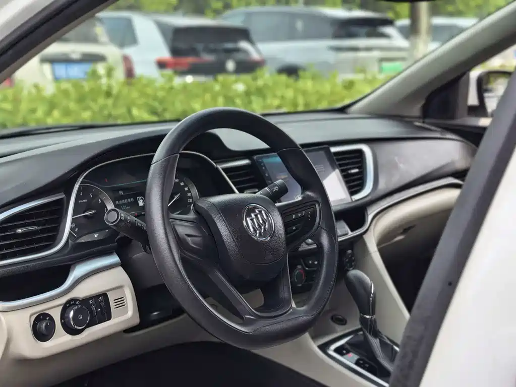 Buick Excelle — миниатюра 20