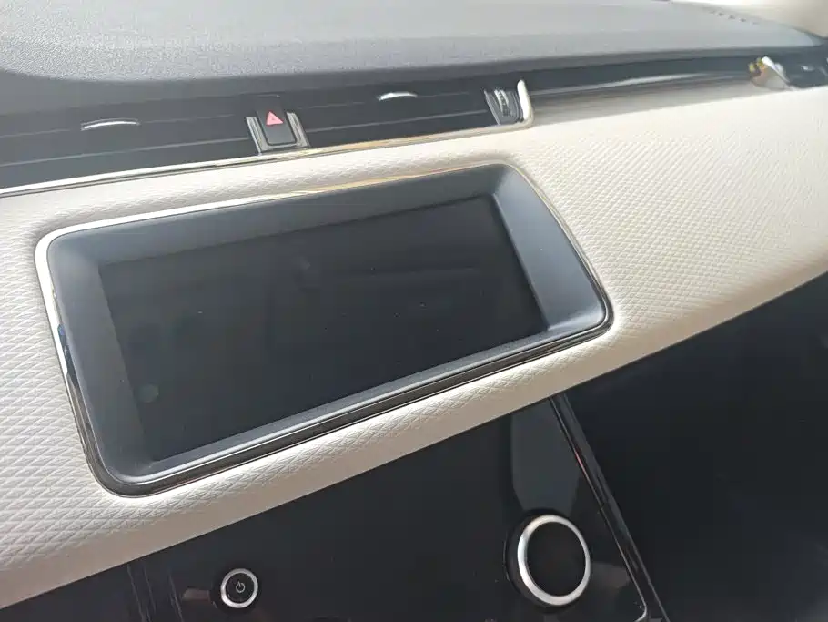Land Rover Evoque — миниатюра 13