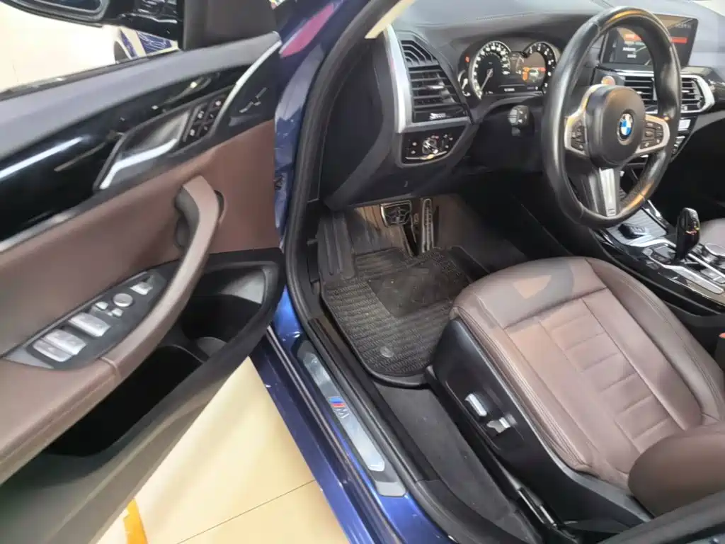 BMW X3 — миниатюра 16