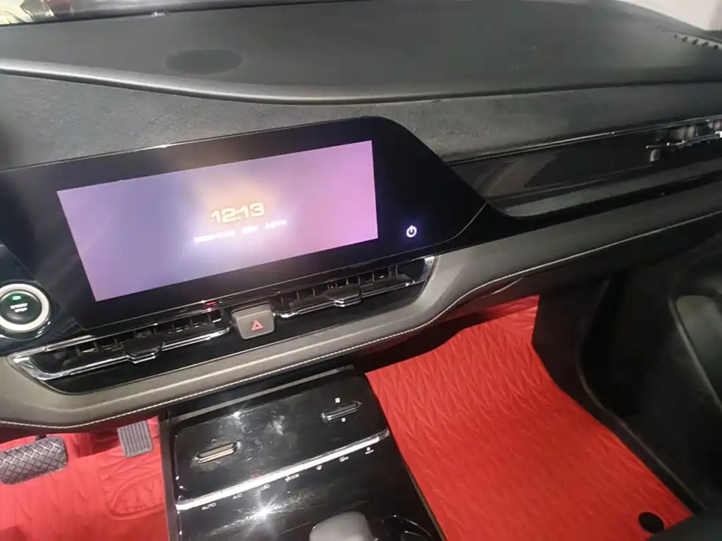 Wuling Victory — миниатюра 13
