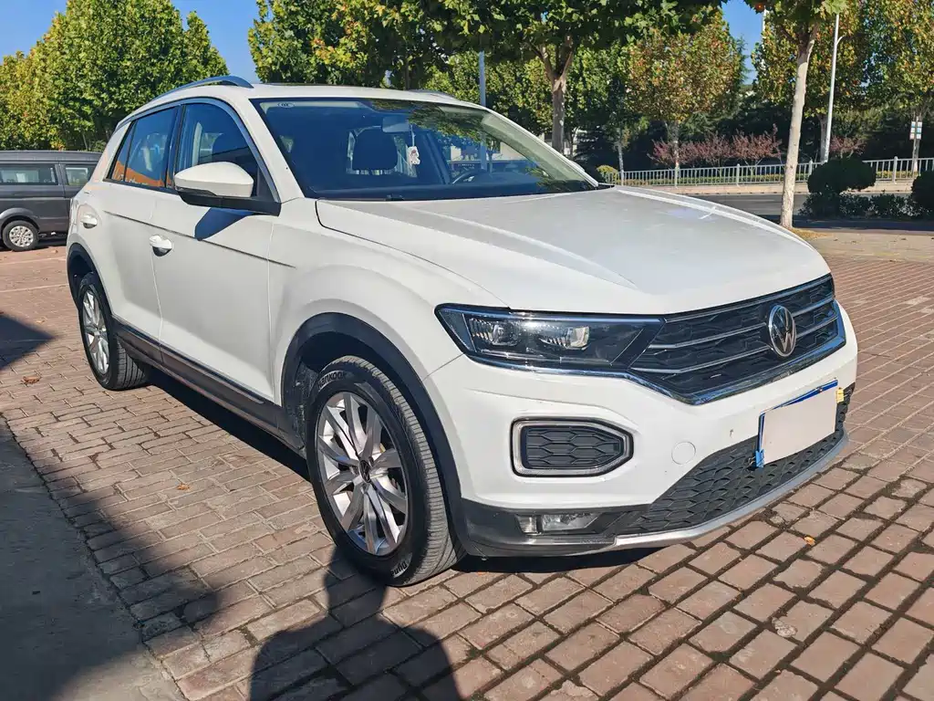 Volkswagen T-Roc — миниатюра 3