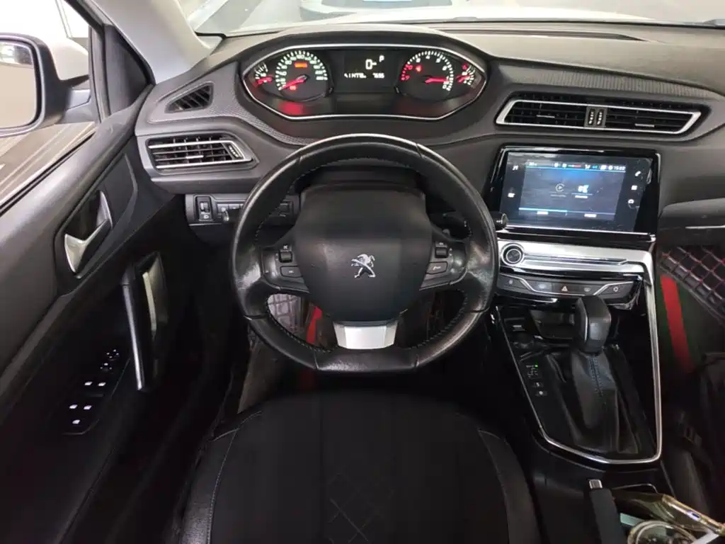Peugeot 308 — миниатюра 15