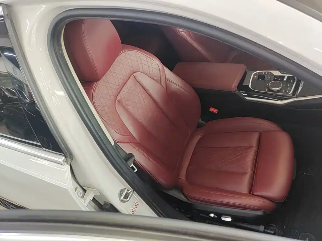 BMW 3 Series — миниатюра 25