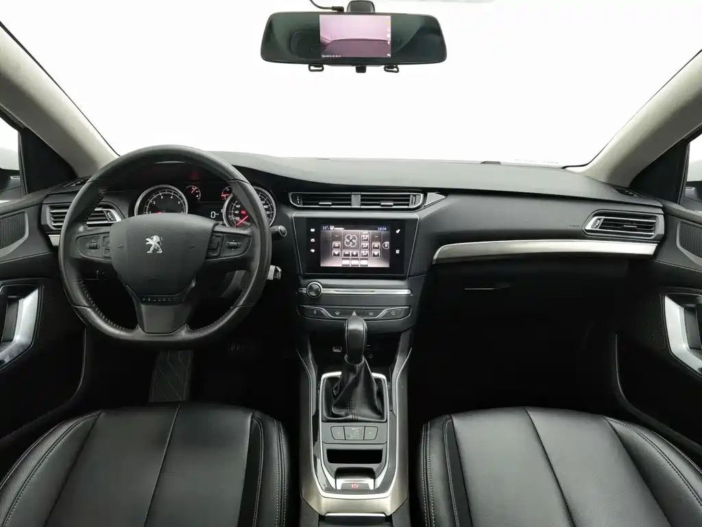 Peugeot 408 — миниатюра 5