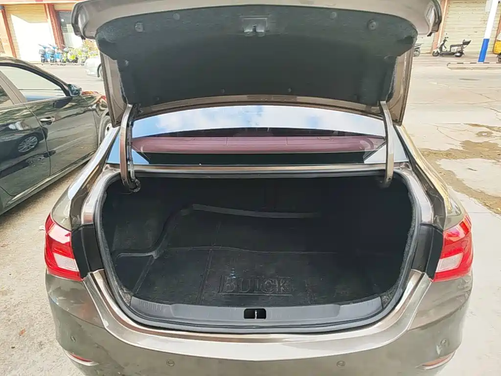 Buick Excelle — миниатюра 19