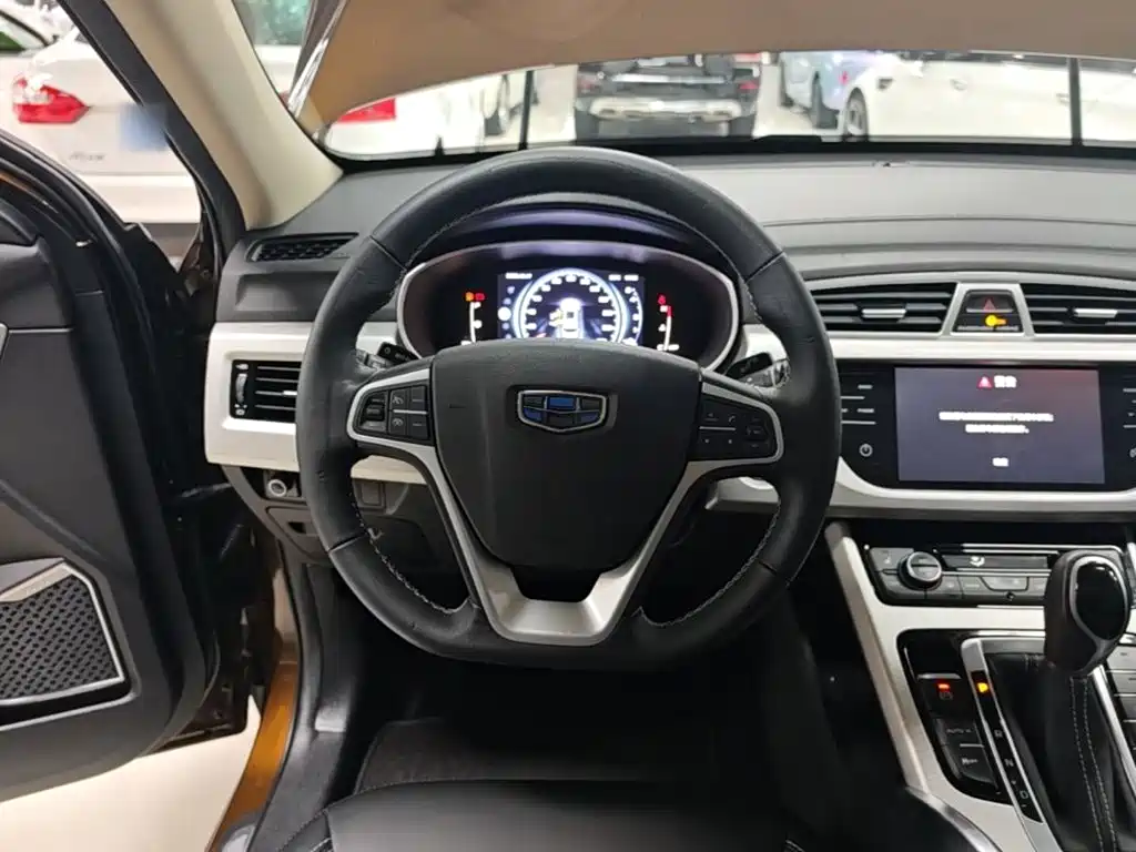 Geely Boyue — миниатюра 11
