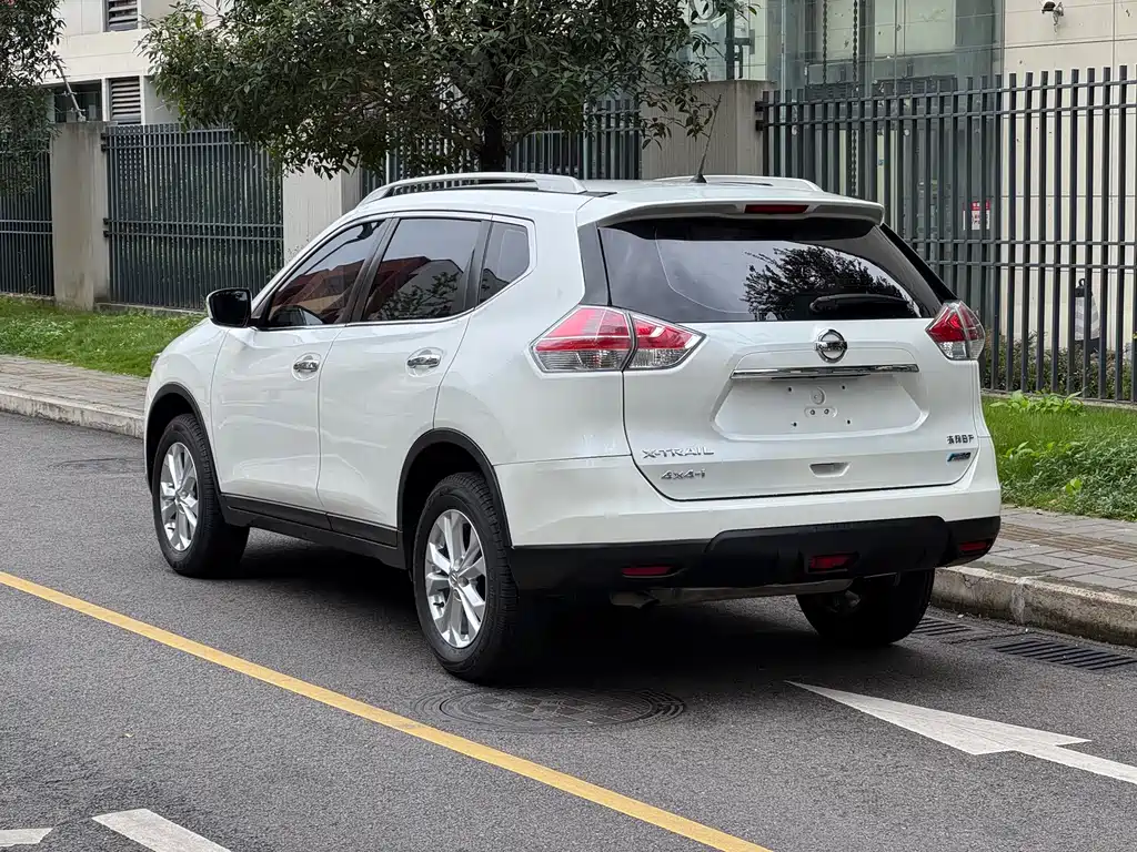 Nissan X-Trail — миниатюра 9