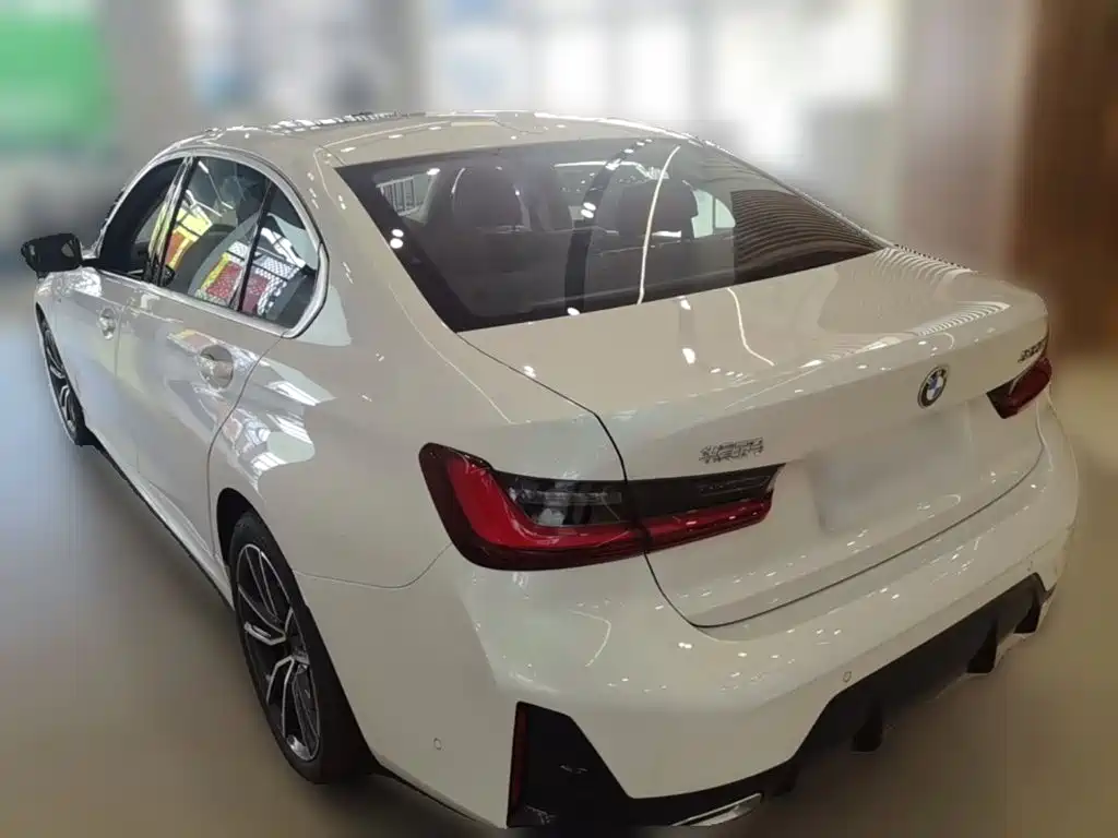 BMW 3 Series — миниатюра 7