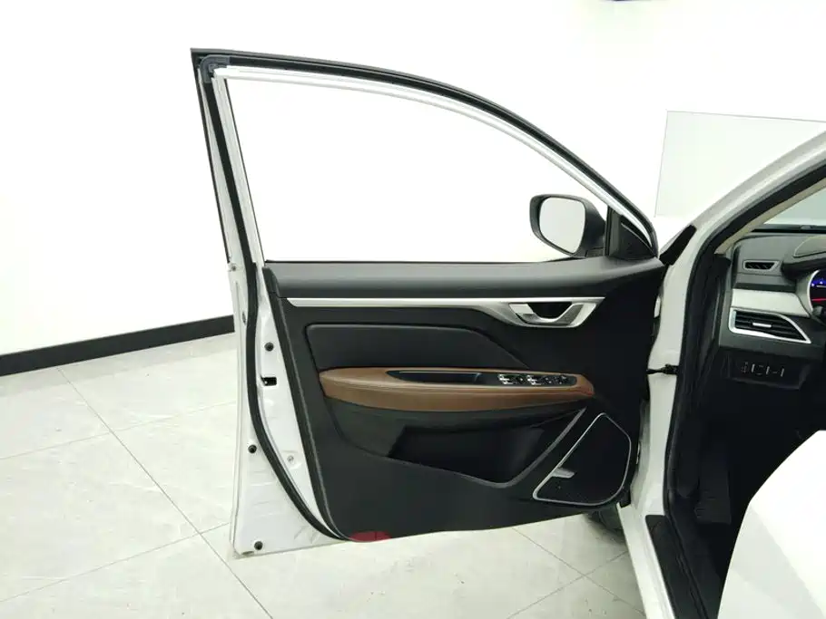 Geely Vision — миниатюра 7