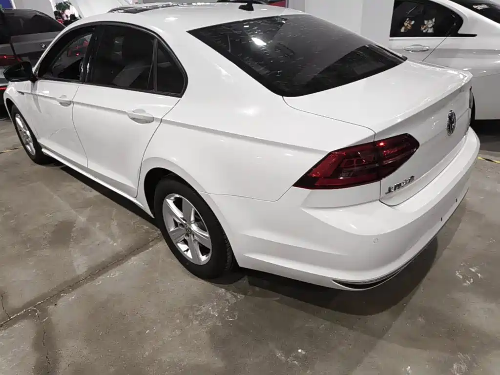 Volkswagen Lamando — миниатюра 5