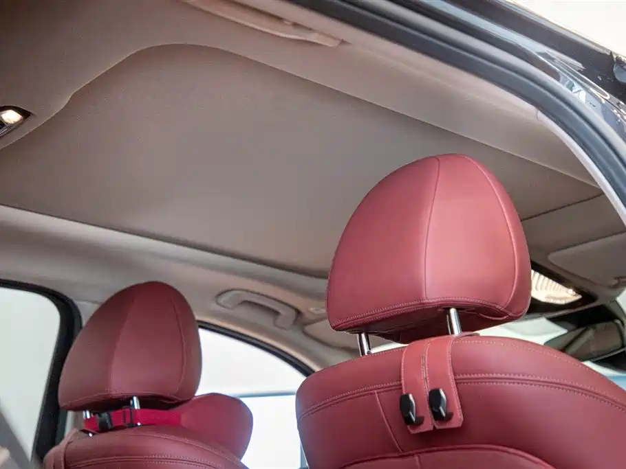 BMW 3 Series — миниатюра 18