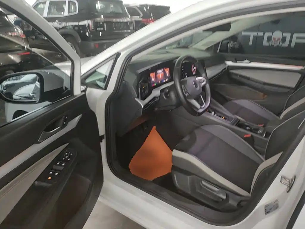 Volkswagen Golf — миниатюра 16