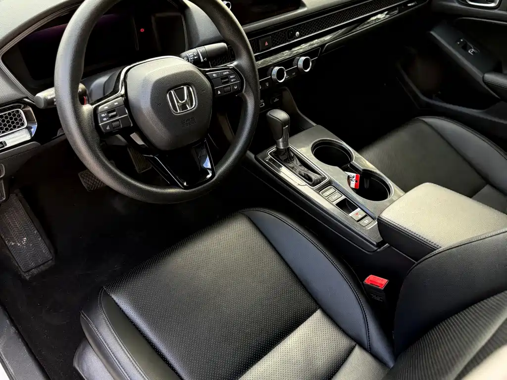 Honda Civic — миниатюра 13