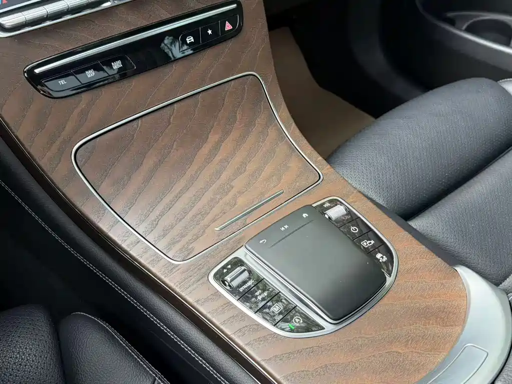 Mercedes-Benz GLC — миниатюра 17