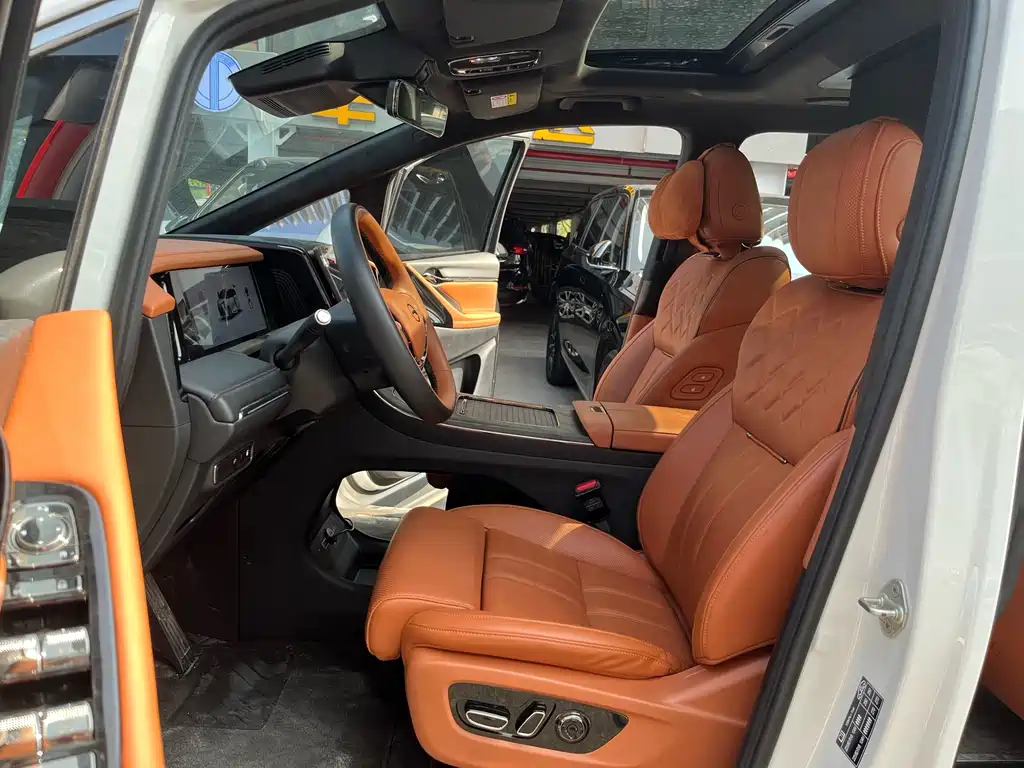 GAC Motor Trumpchi Xiangwang M8 — миниатюра 8