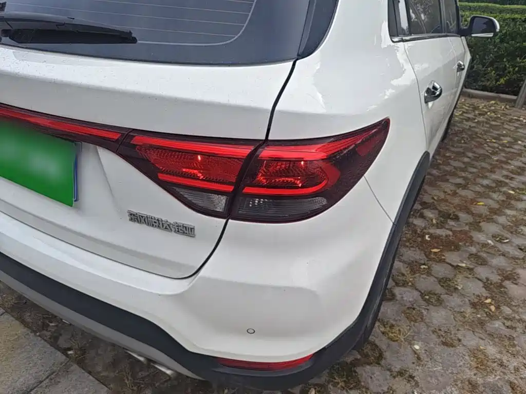 Kia KX Cross — миниатюра 8