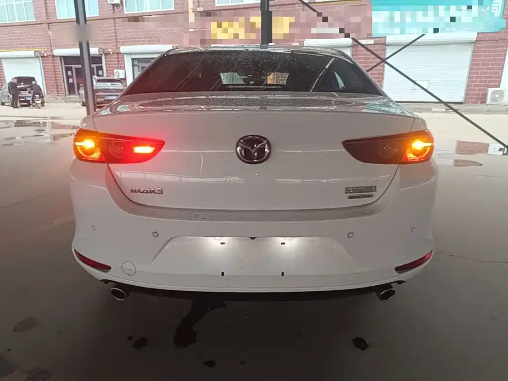 Mazda 3 Axela — миниатюра 6