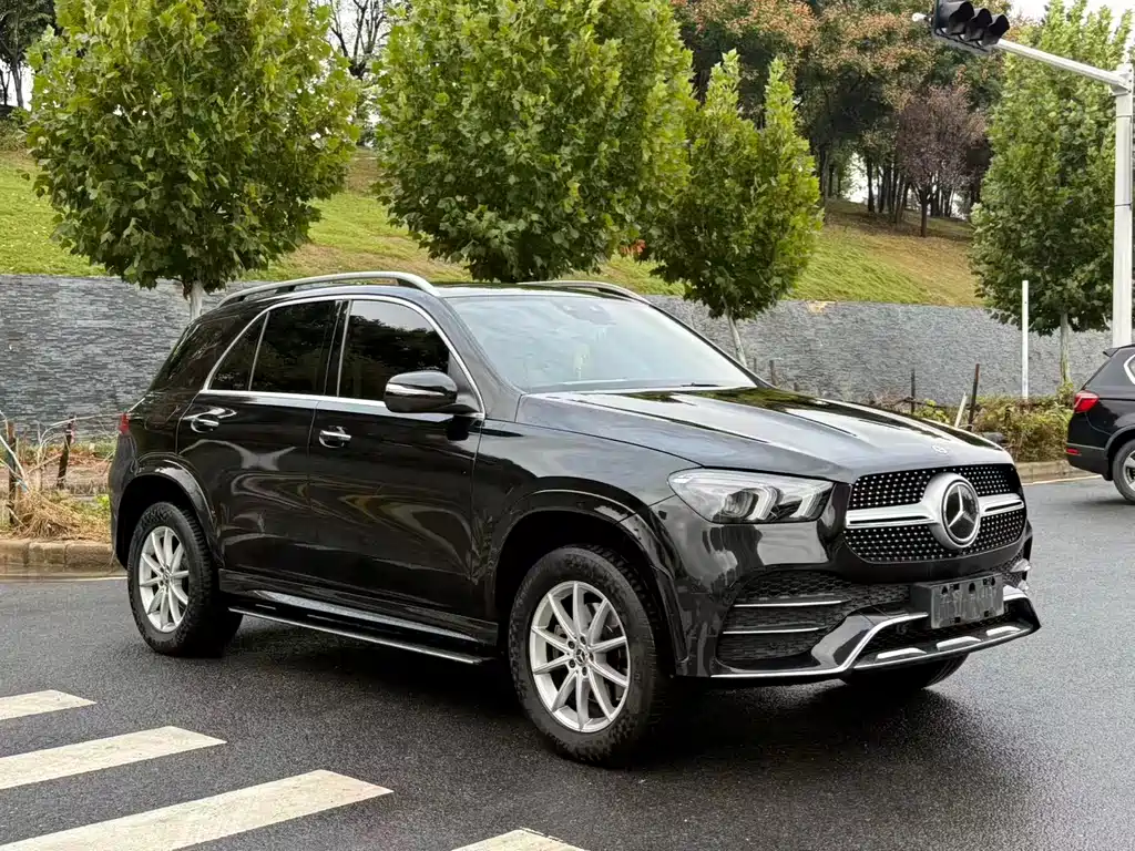Mercedes-Benz GLE (Import) — миниатюра 3