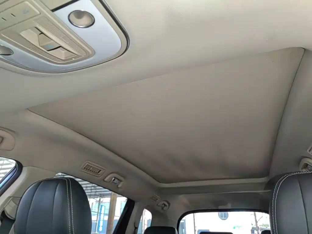 BYD MAX — миниатюра 18