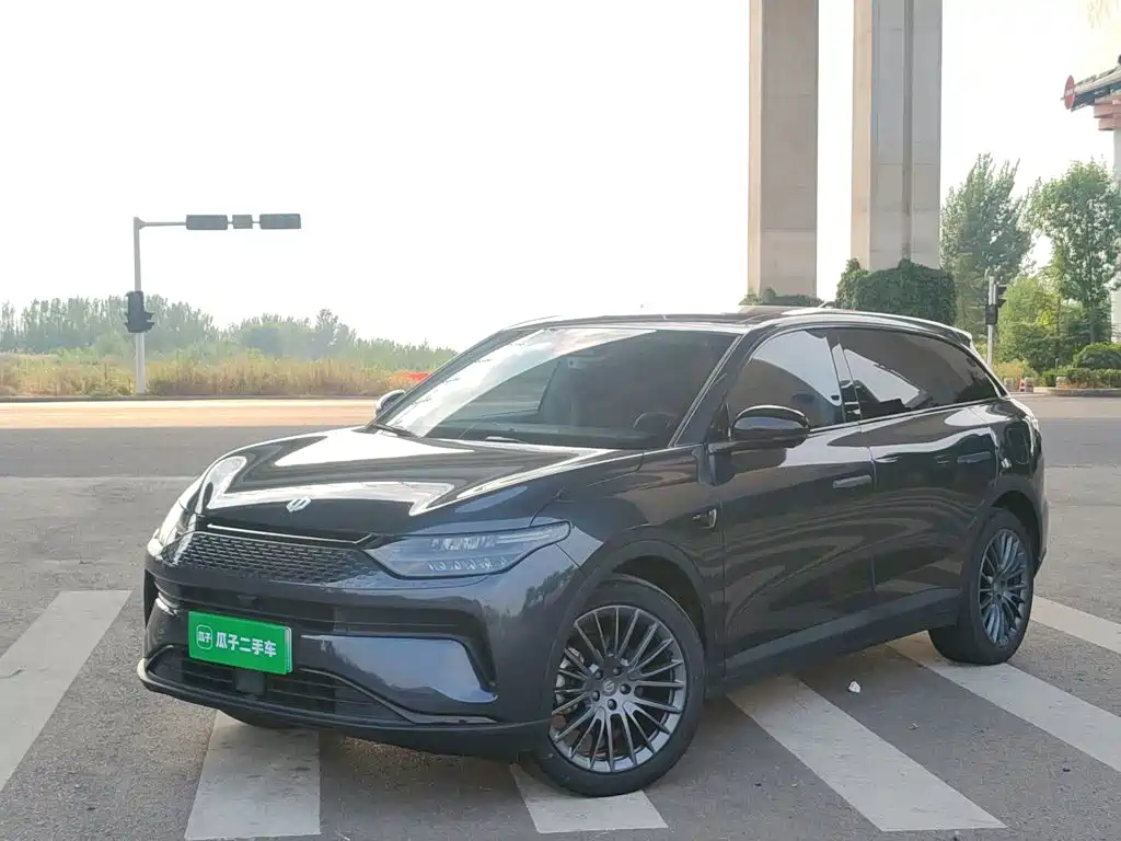 Leapmotor Leapmotor C11 — миниатюра 2