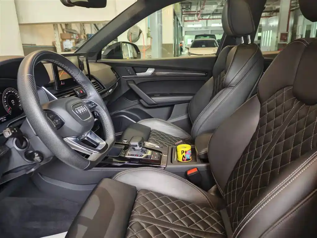Audi Q5L Sportback — миниатюра 5
