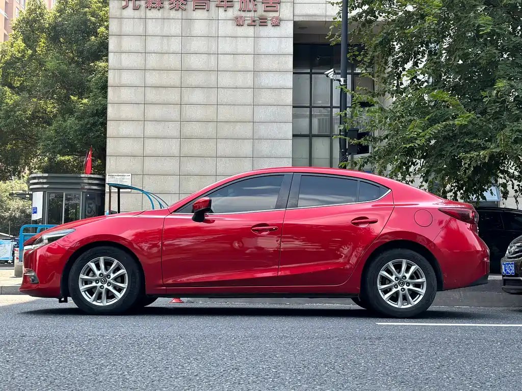 Mazda 3 Axela — миниатюра 7
